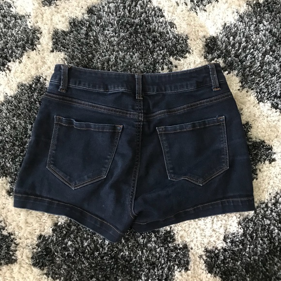 Shorts - Picture 2 of 2